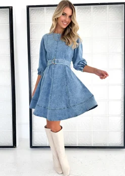 Women Gingham & Heels Short><noscript><img width=