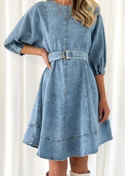 Women Gingham & Heels Short><noscript><img width=