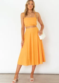 Women Gingham & Heels Crops>Abrielle Crop