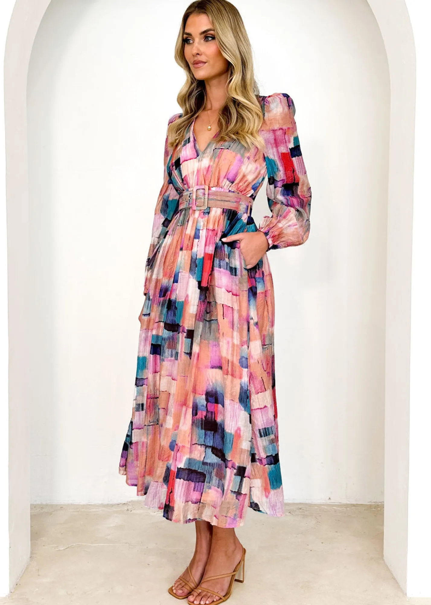 Women Gingham & Heels Midi>Absera Midi Dress