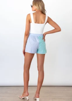 Women Gingham & Heels Shorts><noscript><img width=