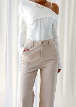 Women Gingham & Heels Jeans><noscript><img width=
