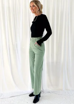 Women Gingham & Heels Jeans><noscript><img width=