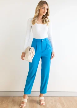 Women Gingham & Heels Pants><noscript><img width=