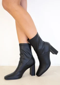 Women Gingham & Heels Shoes>Aiko Boots