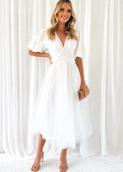 Women Gingham & Heels Midi><noscript><img width=