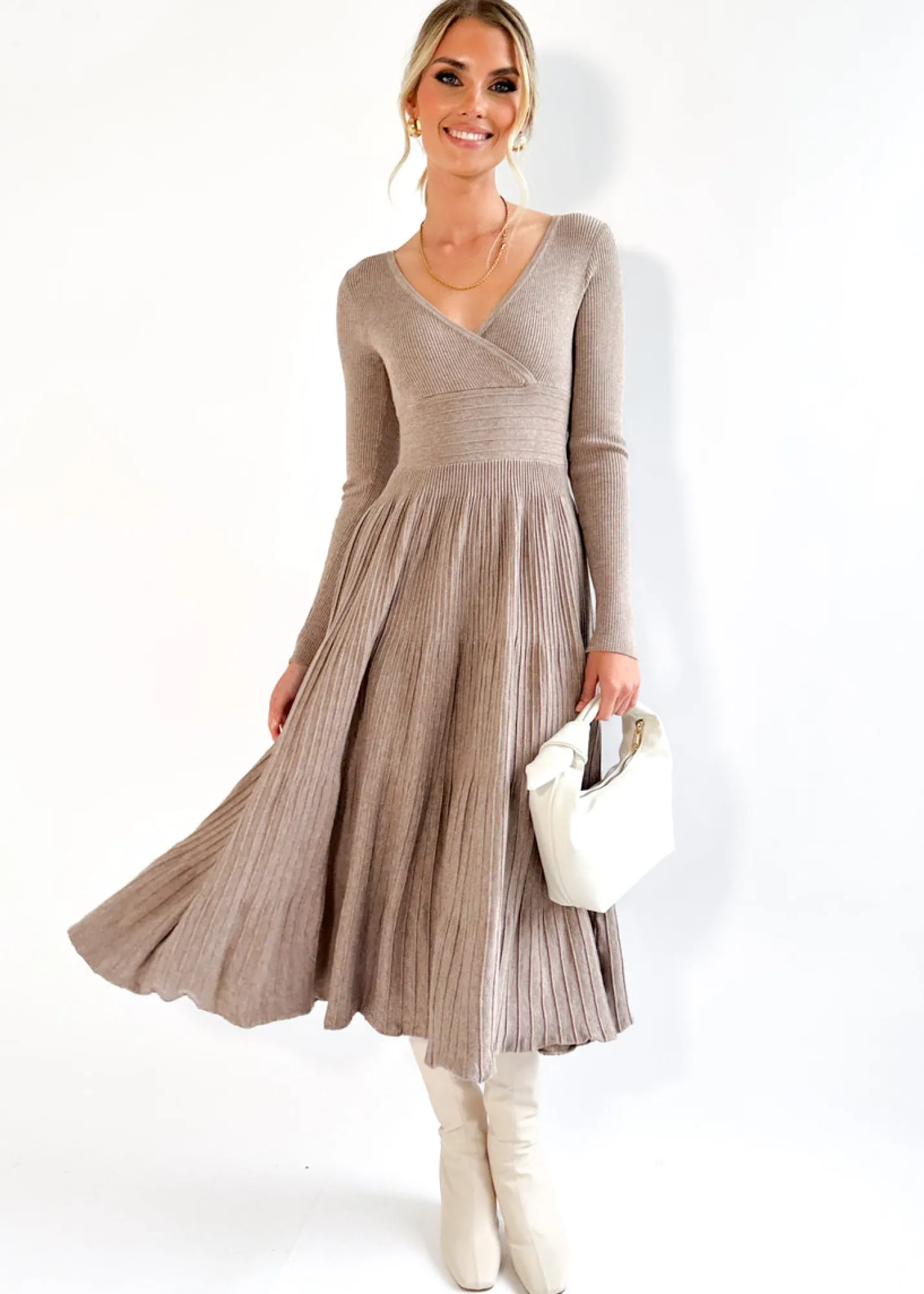 Women Gingham & Heels Knit Dresses>Alise Knit Midi Dress