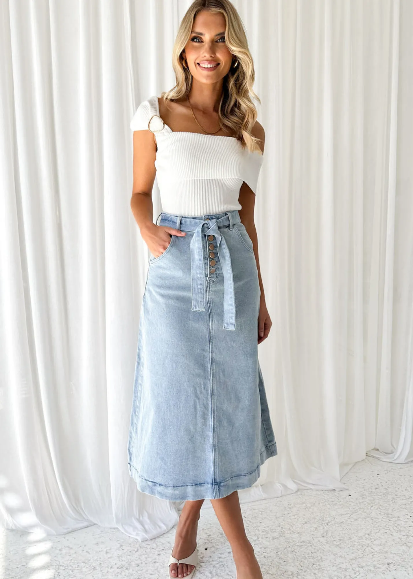 Women Gingham & Heels Knit Tops>Alizae Knit Top