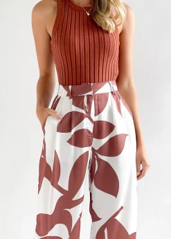 Women Gingham & Heels Pants><noscript><img width=