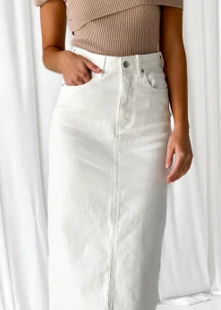 Women Gingham & Heels Skirts><noscript><img width=