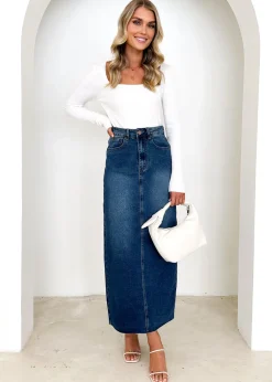 Women Gingham & Heels Skirts><noscript><img width=