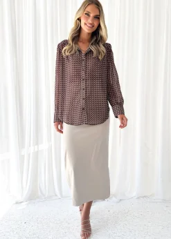Women Gingham & Heels Shirts><noscript><img width=