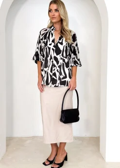 Women Gingham & Heels Shirts><noscript><img width=