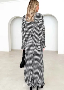 Women Gingham & Heels Shirts><noscript><img width=