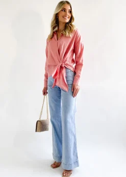 Women Gingham & Heels Blouses><noscript><img width=