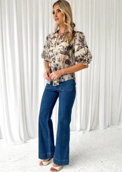 Women Gingham & Heels Shirts><noscript><img width=