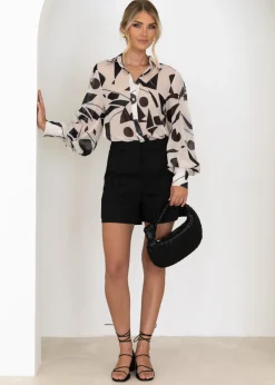 Women Gingham & Heels Blouses><noscript><img width=