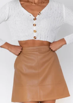 Women Gingham & Heels Crops><noscript><img width=