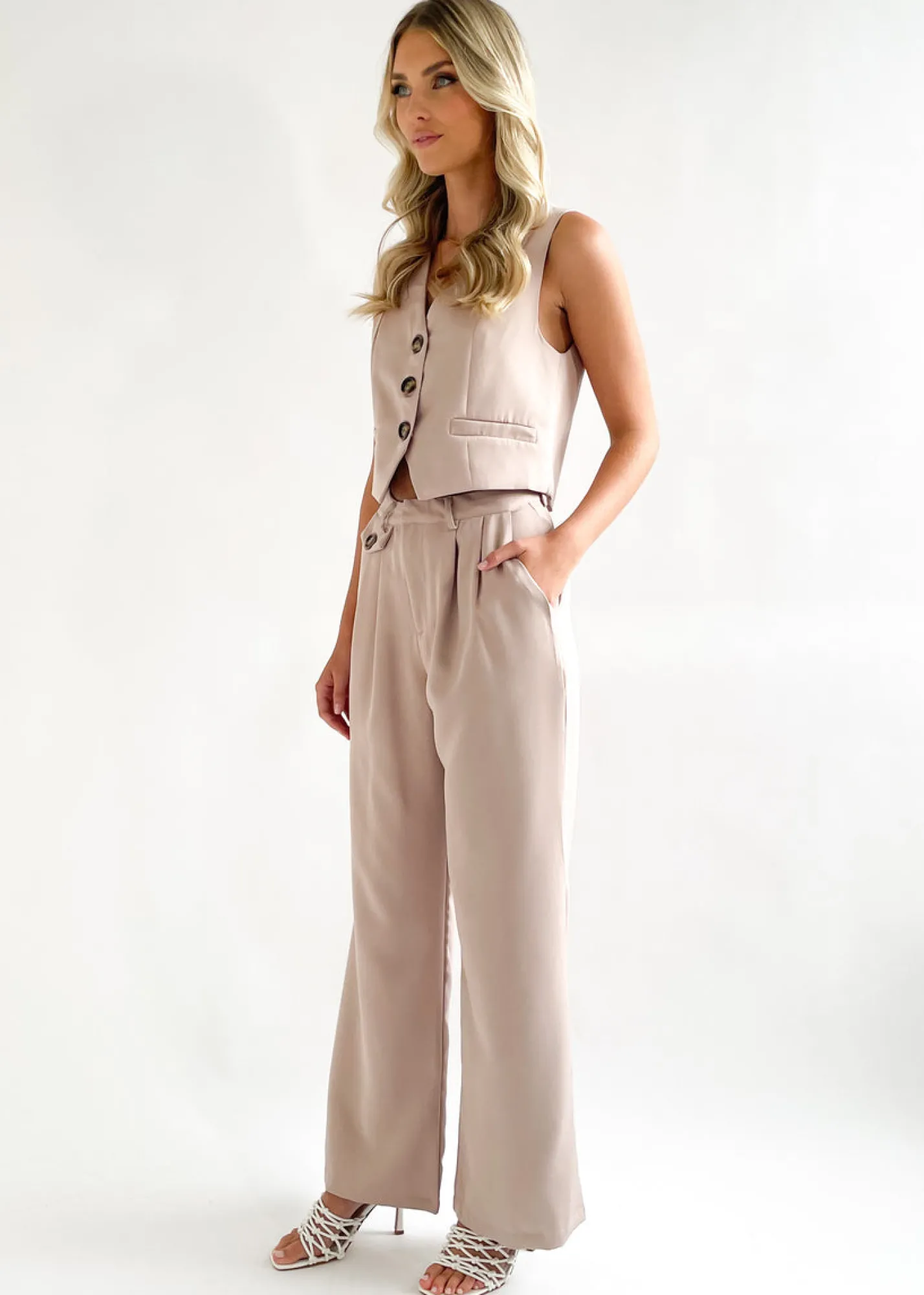 Women Gingham & Heels Sets>Bamby Vest