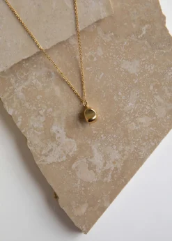 Women Gingham & Heels Jewellery>Bean Charm Necklace