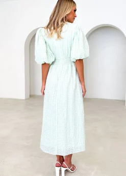 Women Gingham & Heels Midi><noscript><img width=