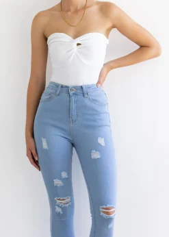 Women Gingham & Heels Jeans><noscript><img width=