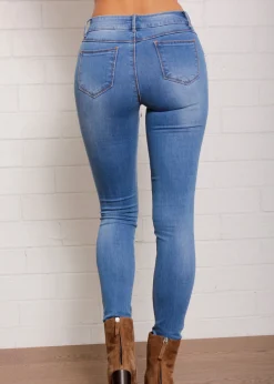 Women Gingham & Heels Jeans><noscript><img width=
