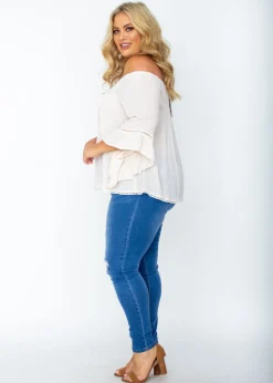 Women Gingham & Heels Jeans><noscript><img width=