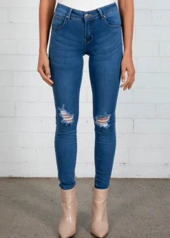 Women Gingham & Heels Jeans><noscript><img width=