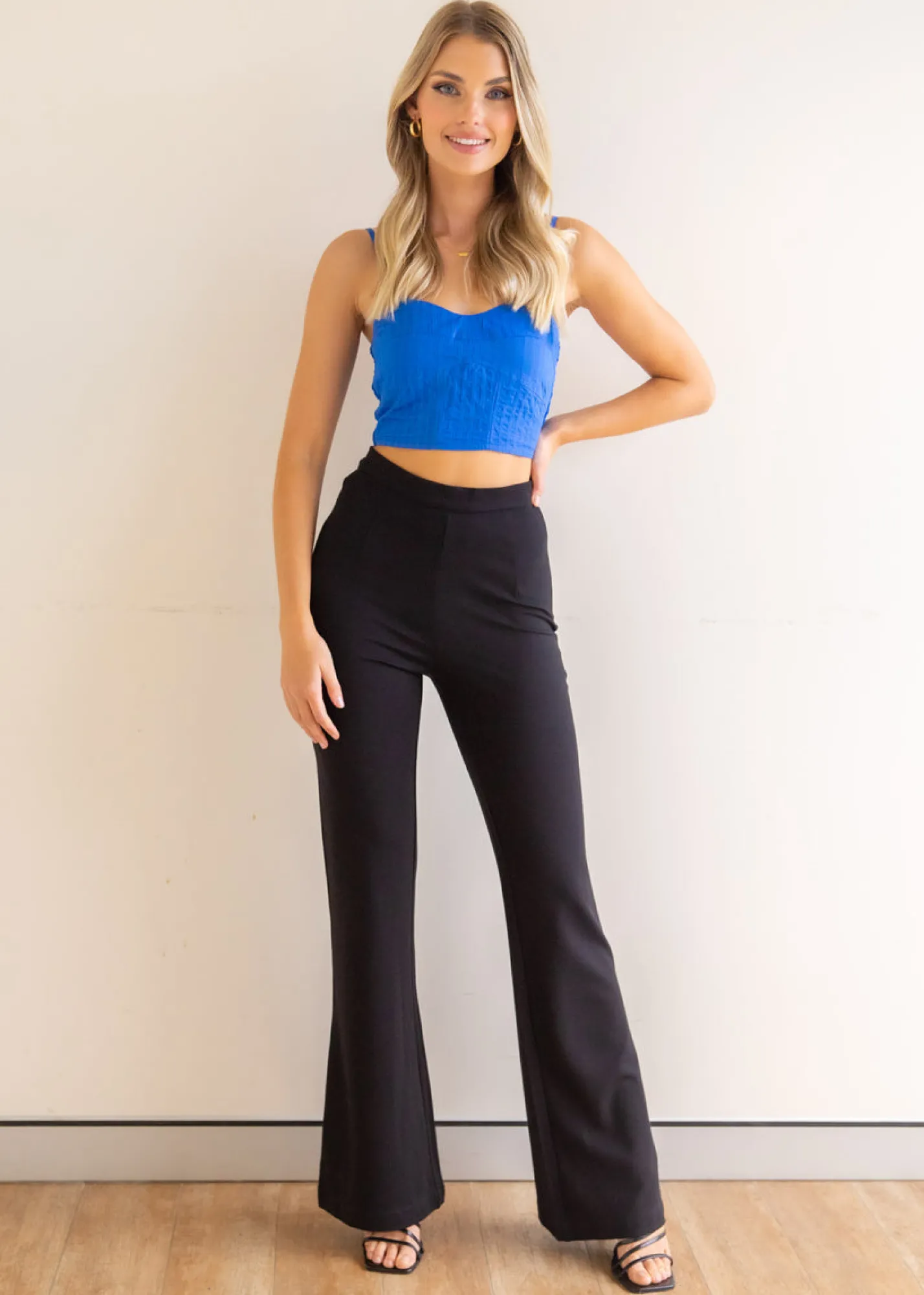 Women Gingham & Heels Sets>Braidy Crop