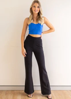 Women Gingham & Heels Crops><noscript><img width=