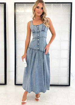 Women Gingham & Heels Midi><noscript><img width=
