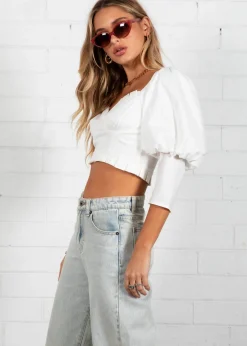Women Gingham & Heels Crops><noscript><img width=