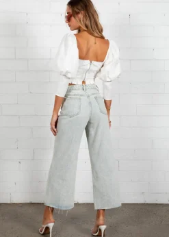 Women Gingham & Heels Crops><noscript><img width=