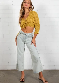 Women Gingham & Heels Crops>Cadence Cropped Blouse