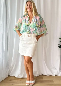 Women Gingham & Heels Blouses><noscript><img width=