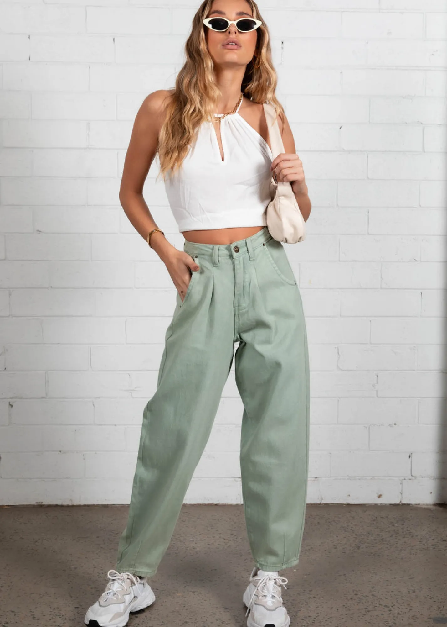 Women Gingham & Heels Crops>Carmen Halter Crop