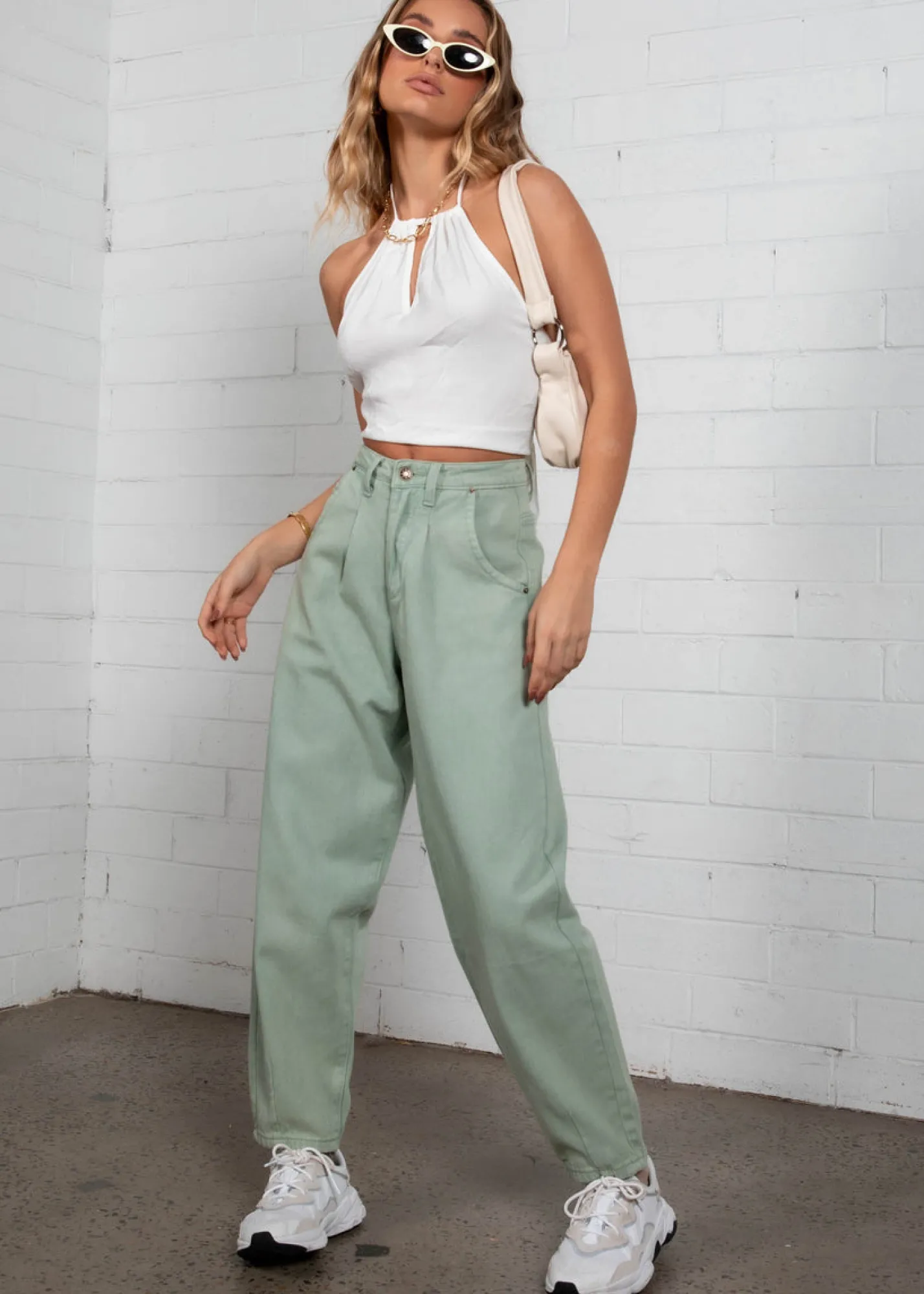 Women Gingham & Heels Crops>Carmen Halter Crop