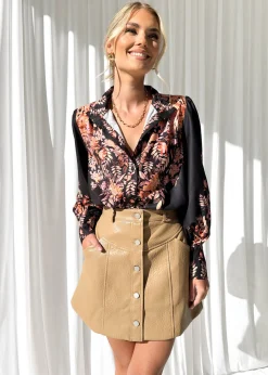 Women Gingham & Heels Blouses><noscript><img width=