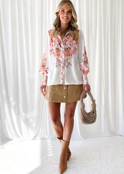 Women Gingham & Heels Blouses><noscript><img width=