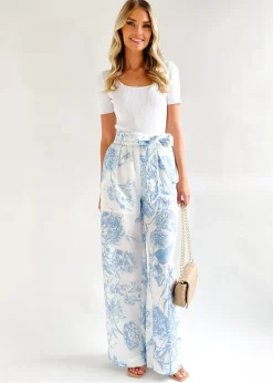 Women Gingham & Heels Pants><noscript><img width=