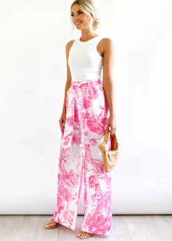 Women Gingham & Heels Pants><noscript><img width=
