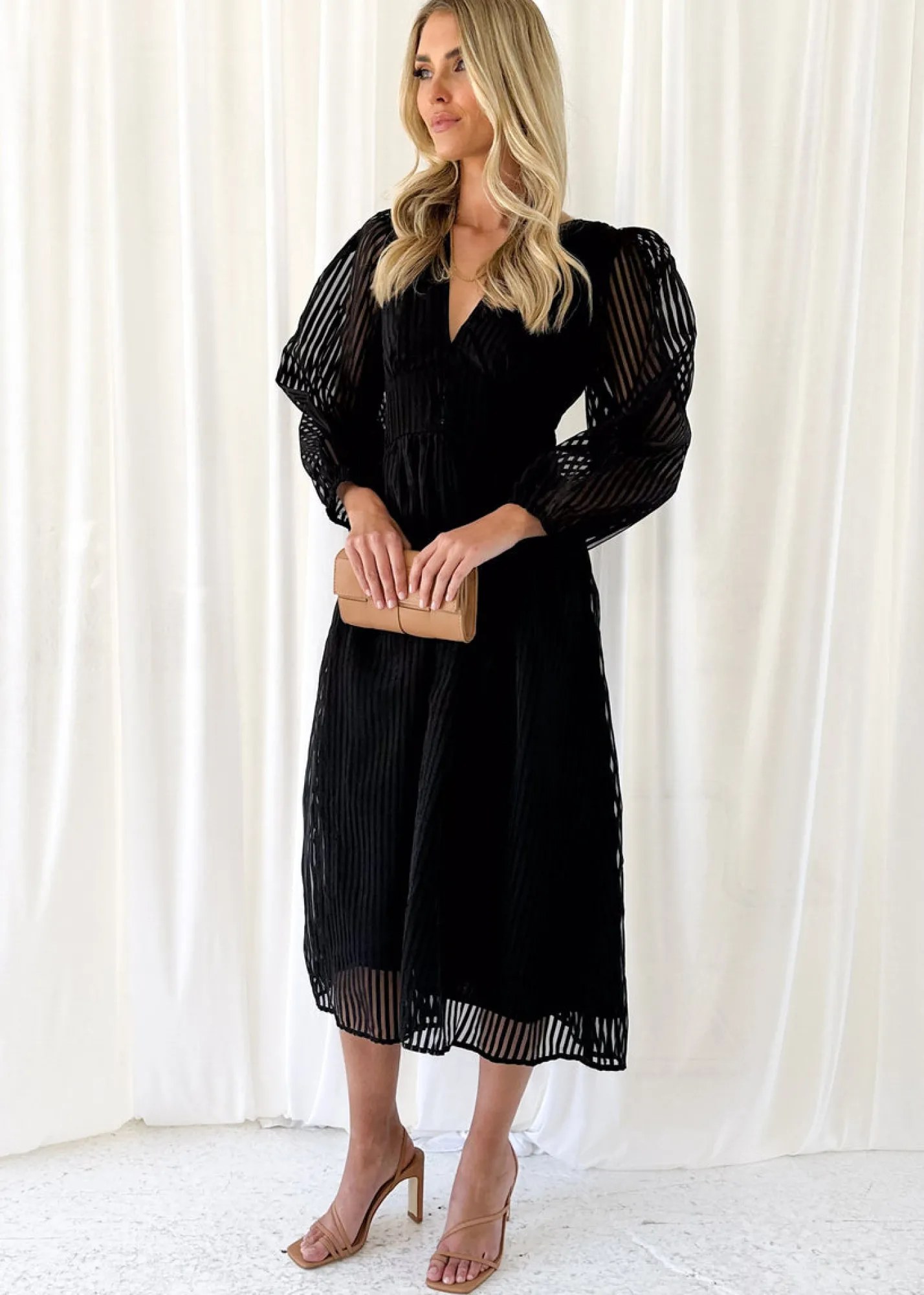 Women Gingham & Heels Midi>Chessie Midi Dress