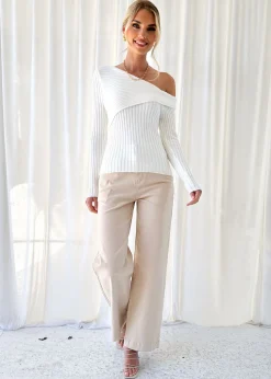 Women Gingham & Heels Basic Tops><noscript><img width=