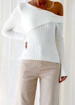 Women Gingham & Heels Knit Tops><noscript><img width=
