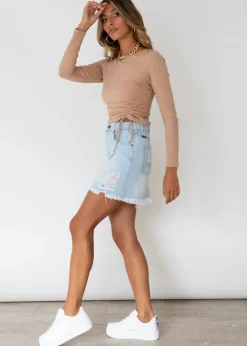 Women Gingham & Heels Skirts><noscript><img width=