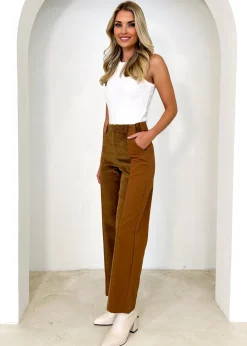 Women Gingham & Heels Pants><noscript><img width=