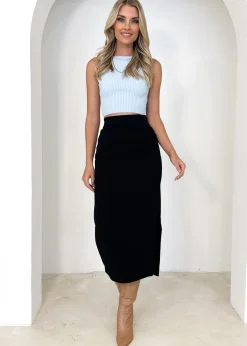 Women Gingham & Heels Crops>Cocoa Knit Crop