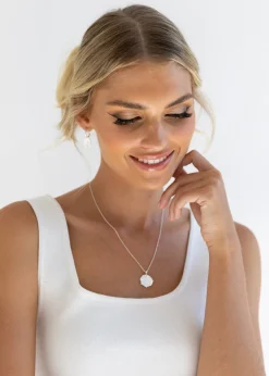 Women Gingham & Heels Jewellery>Coin Charm Necklace