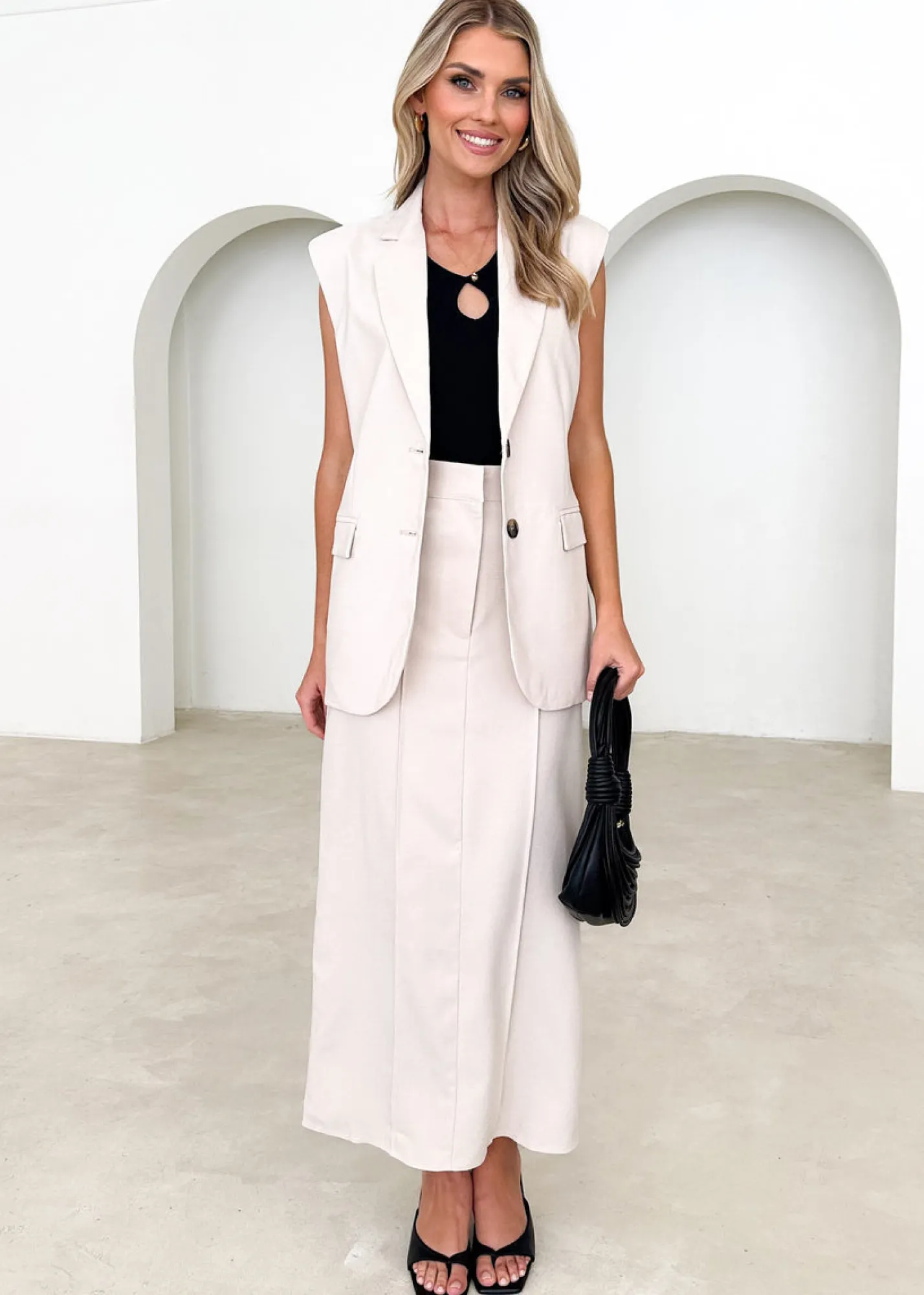 Women Gingham & Heels Singlets/Camis>Corina Sleeveless Blazer